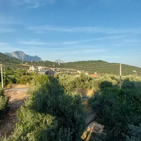 Seron Mountain House Kwatera prywatna *