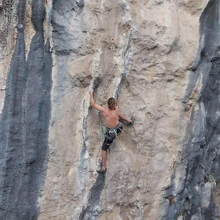 Seron Mountain House * Geyikbayiri