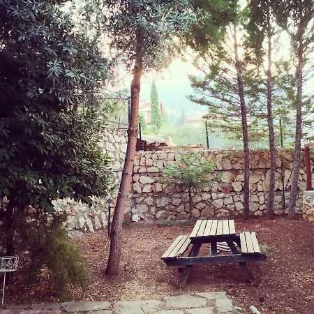 Seron Mountain House *