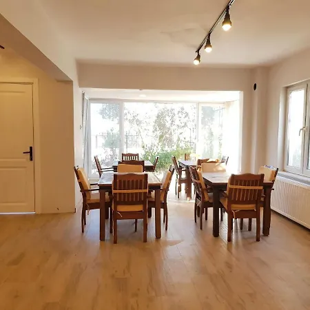 Seron Mountain House *