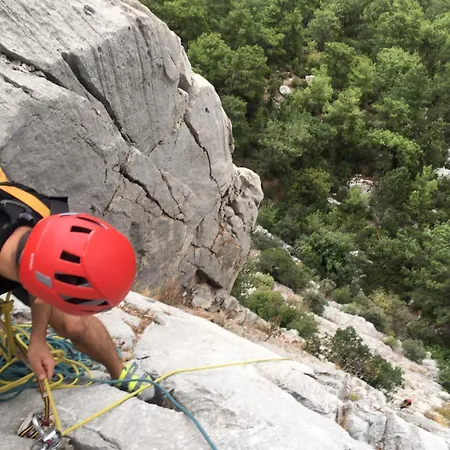 Seron Mountain House